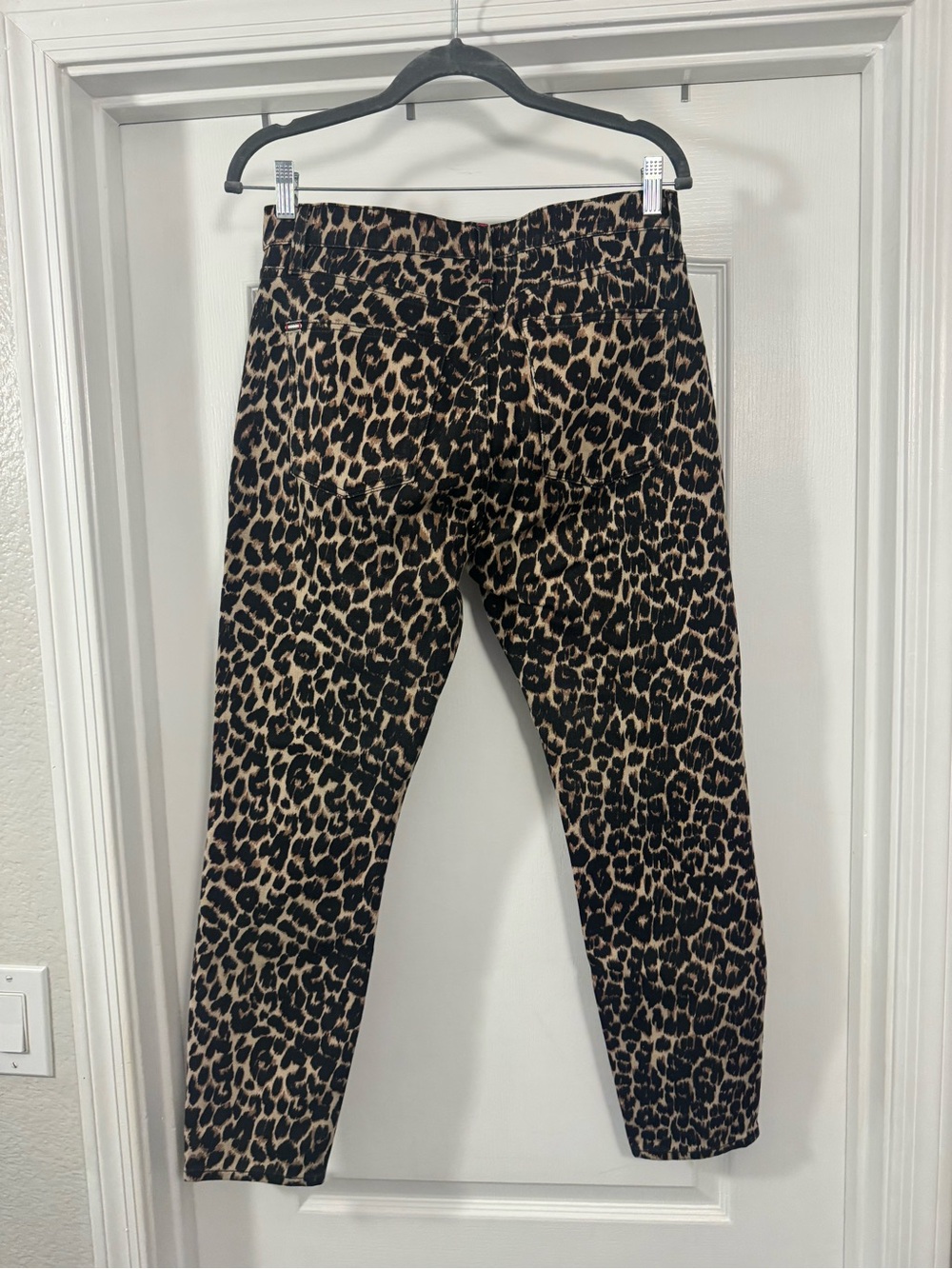 Alice + Olivia Leopard Print Jeans - Picture 10 of 14